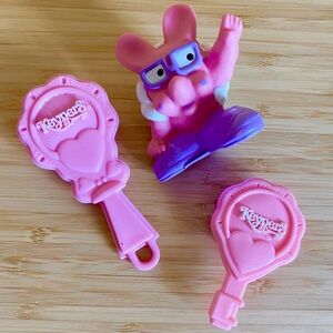 Vintage Keypers Swan Princess Finder and Brush